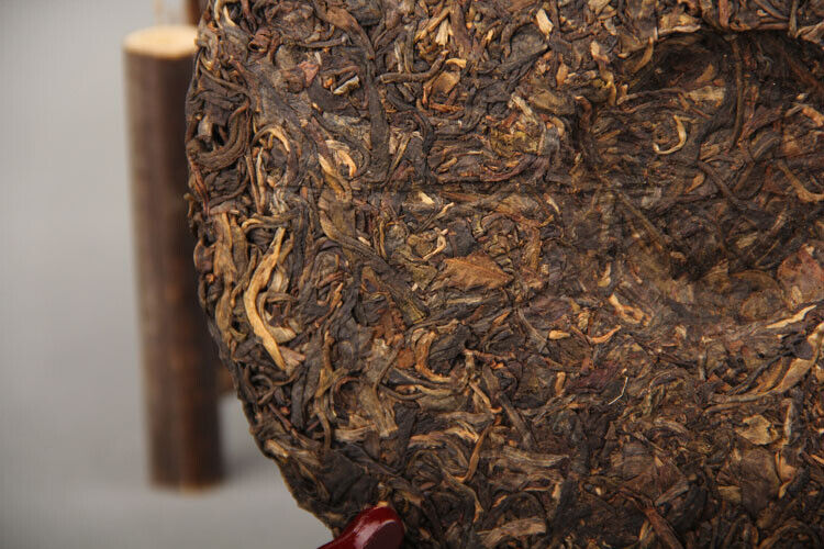 HelloYoung Slimming Tea Health Care Puerh Tea 2007 Yunnan Natural Cha Pu-erh Tea Cake 357g