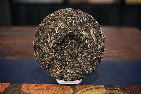 HelloYoung 357g Yunnan Pu'er Tea Raw Tea Mint Hetang Cake Tea Healthy Organic Tea