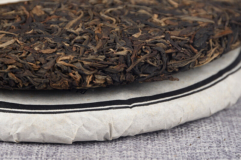 HelloYoung 357g Yunnan Raw Tea Cake Pu'er Tea Cake 357g巴达生饼