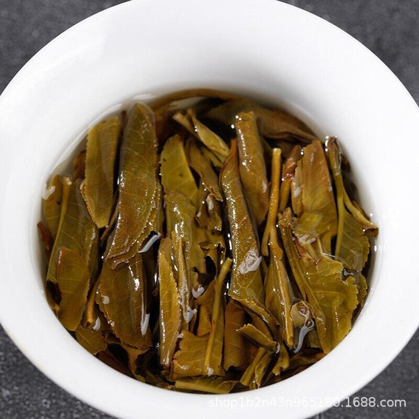 HelloYoung Yunnan Pu'er Tea Raw & Ripe King Banzhang 357g Cake Ancient Tree Cake Tea