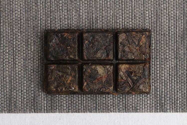 HelloYoung Yunnan Pu'er Tea 50g*2 Old Banzhang Golden Leaf Raw Brick Tea Aged Pu'er Tea
