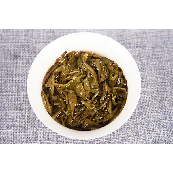 HelloYoung Tea Lao Ban Zhang Cake Gift Tea Healthy Drink 357g High Quality Spring