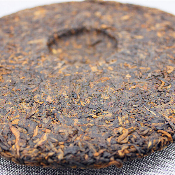 HelloYoung 400g Yunnan aged golden bud cake tea Hongxingxiang old puerh ripe tea leaves