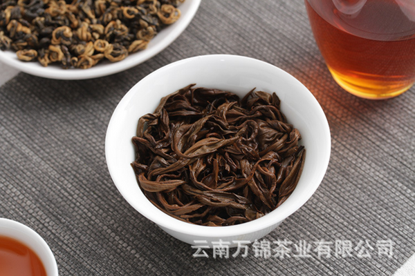 HelloYoung 500g Yunnan Fengqing early spring Yunnan black tea honey fragrance red conch