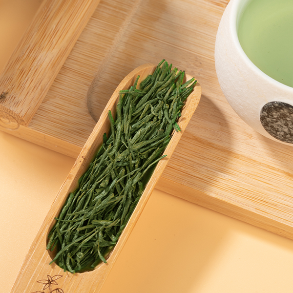 Strong aroma Enshi Yulu tea pre-bright green tea buds alpine cloud tea 250g