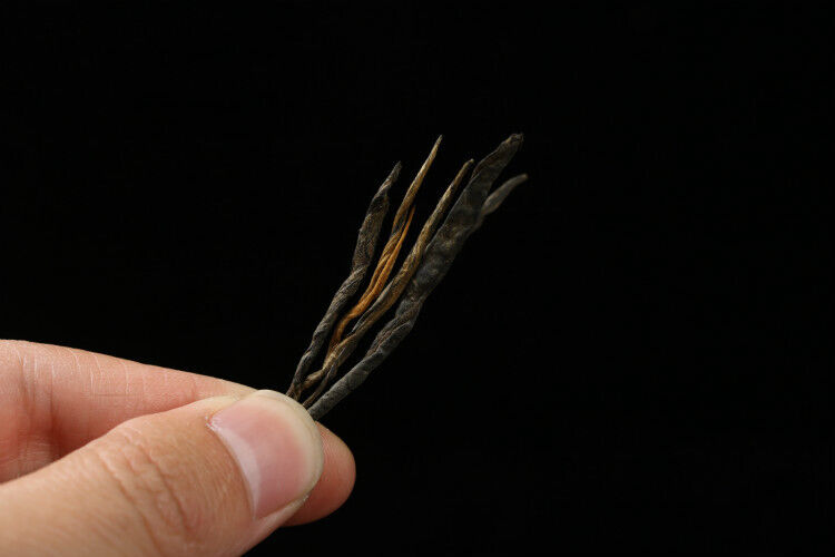 HelloYoung Fengqing Dian Hong tea spring tea Two-leaf pine needles (No. 1) Lijiao black tea