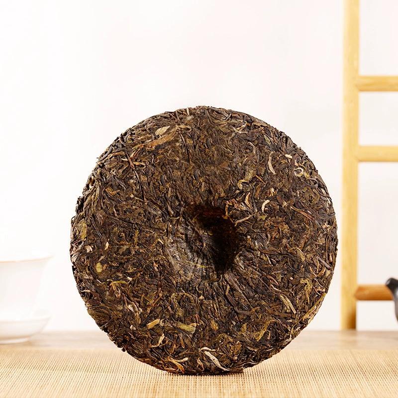Great Value Yunnan Tea Tree King Pu'er Tea Bao Tang Lao Zhai Raw Tea Cake 357g