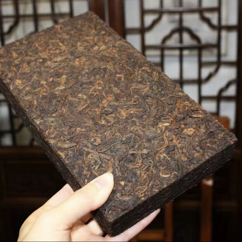 HelloYoung Yunnan Sun Green Tea King Ripe Brick Banzhang Pu-erh Ripe Tea 250g/8.8oz Main image