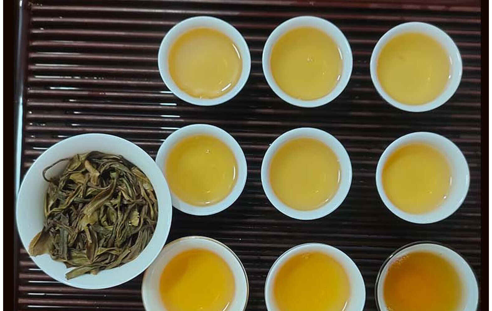 HelloYoung Yunnan Tea Yiwu High Pole Pu'er Tea Raw Tea 357g Cake Tea