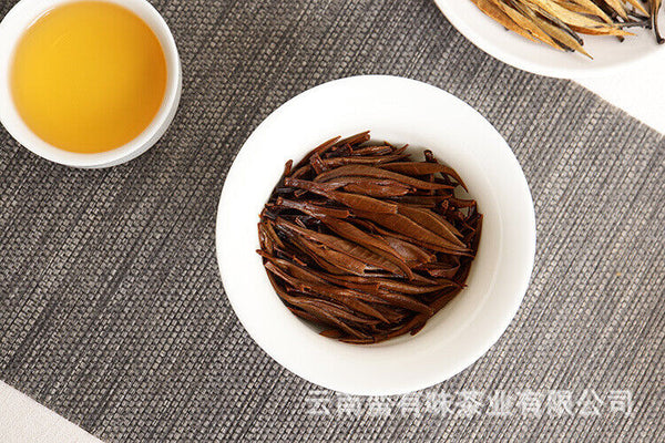 HelloYoung 500g Yunnan Yunnan black tea Fengqing big gold needle honey golden needle tea