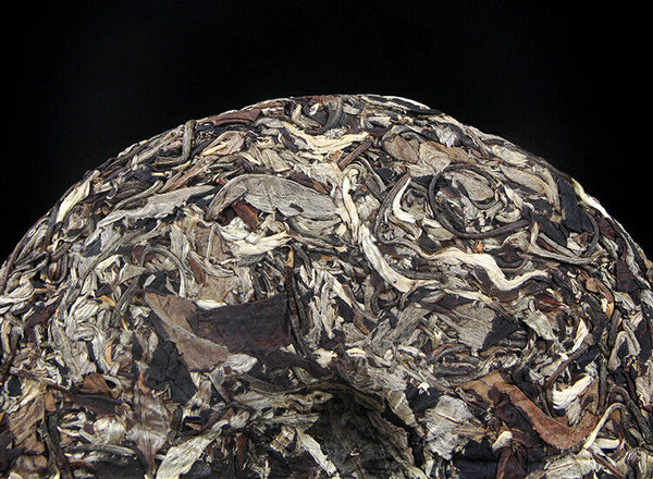 HelloYoung Moonlight Beauty Silver Bud White Tea Pu-erh 357g Raw Tea Cake