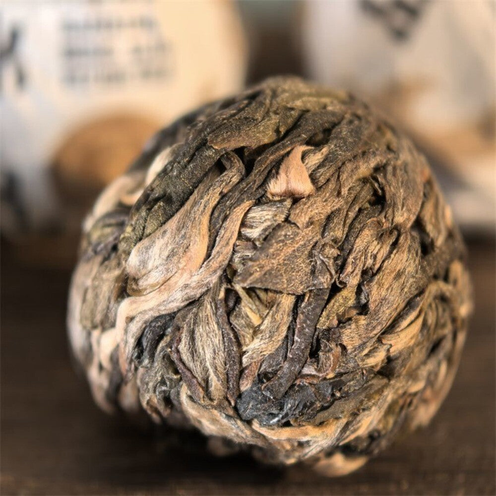 Iced Island Rock Candy Sweet Pu-erh Mini Dragon Balls 28g 4pc Yunnan Tea Main image
