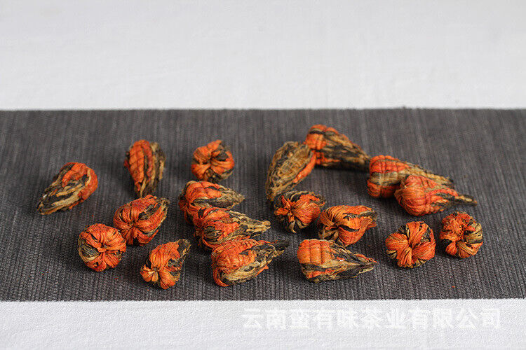 HelloYoung 500g Yunnan Dian Hong tea Fengqing Early Spring Dian Hong Lily Pagoda