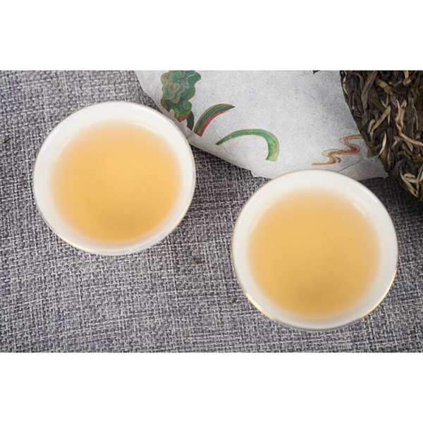 Cake Tea 357g/12.59oz Organic Green Tea Yiwu Spring Tea Beneficial Health Tea