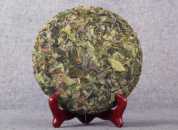 HelloYoung 357g（12.6Oz）Yunnan Ancient White Tea Natural Tea Leaf Healthy Drink