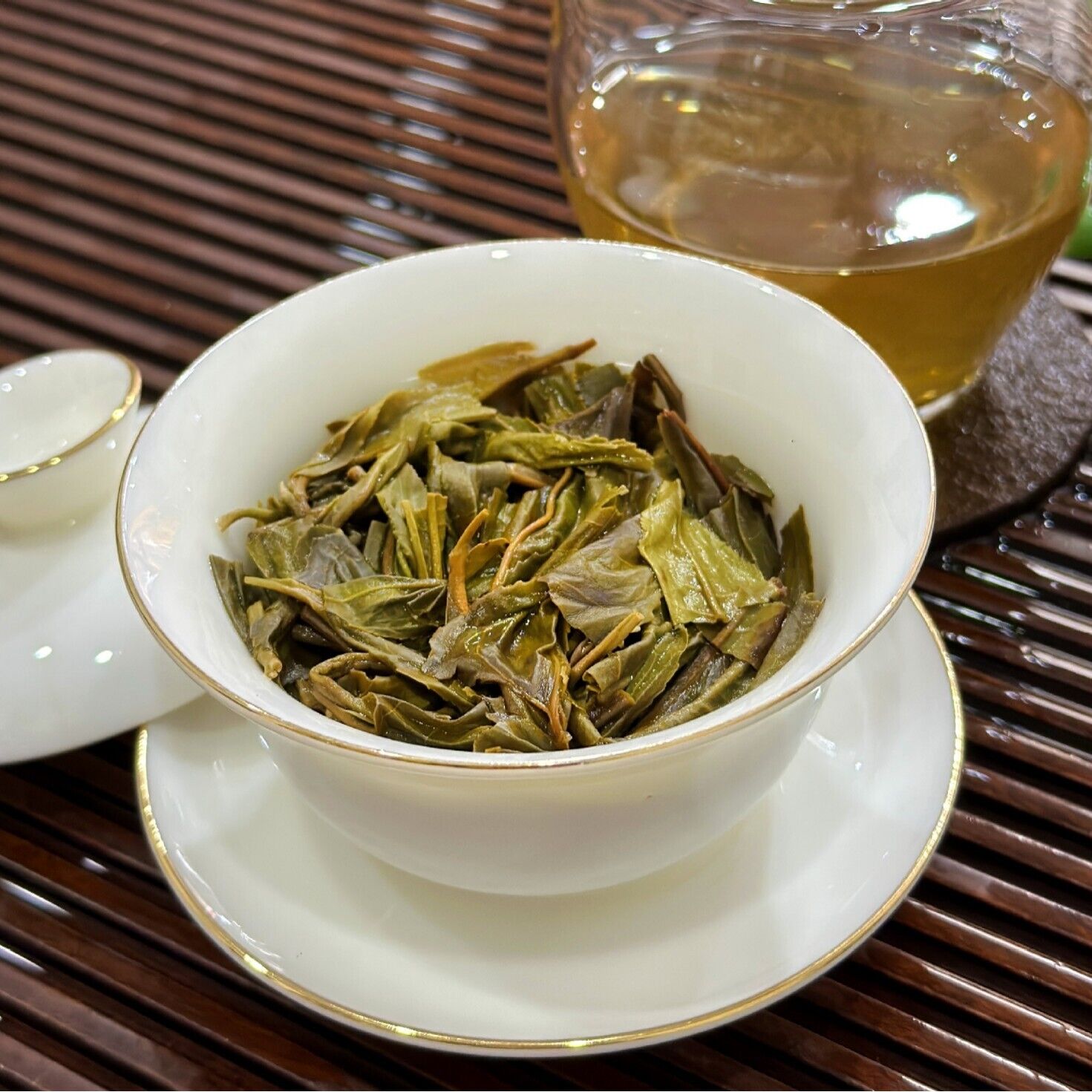 Yi Wu Raw Pu-erh Tea Brick Yunnan Large Leaf 250g Natural Healthy Tea