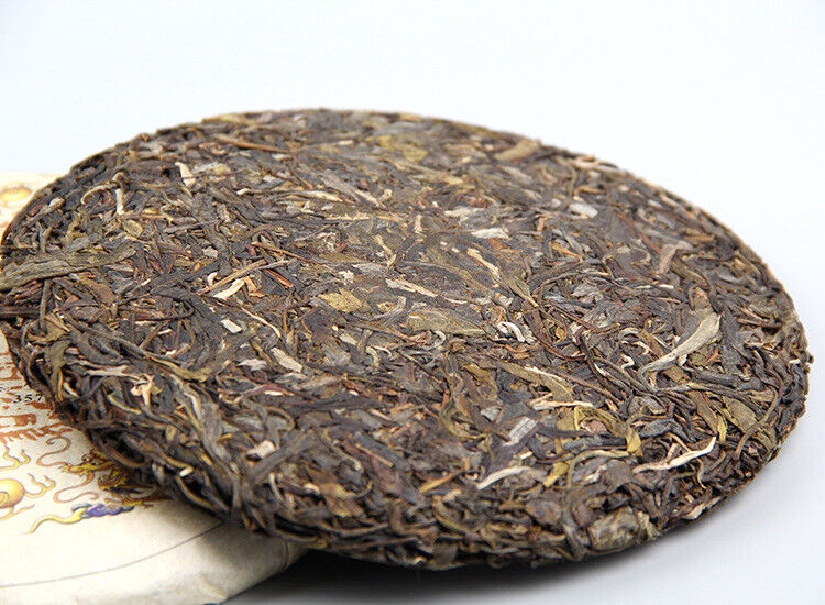 HelloYoung 357g Ming Qian Ancient Tree Spring Tea Pu'er Raw Tea Seven Seed Cake Tea