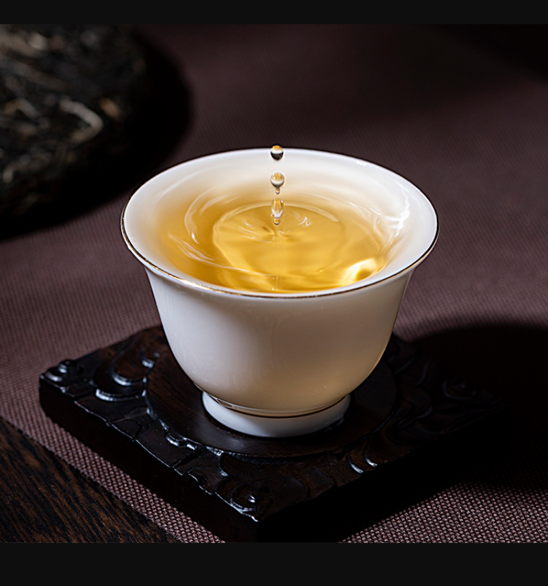 HelloYoung Sleepy Deer Mountain Raw Tea Cha Ma Gu Dao Pu'er Tea High Aroma Sweet Taste 357g