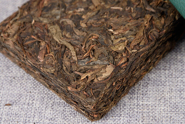 HelloYoung 500g Yunnan Bangma Big Snow Mountain Raw Tea Brick Golden Leaf First Spring Tea