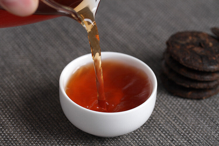 Menghai Flavor Ripe Tea Pillar Big Tree Tea 200g Pu-erh Tea Yunnan Pu'er Tea