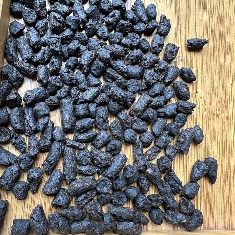 "Tea Fossil" Fragrant 100g Premium Yunnan Pu'er Tea Loose Leaf - Ripe Tea