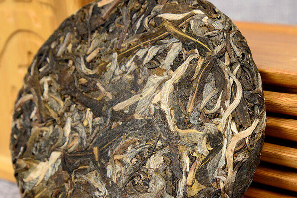 HelloYoung Pu-erh Tea Raw Tea Cake Bai Ling Golden Bud Raw Tea 100g Pu-erh Cake Tea