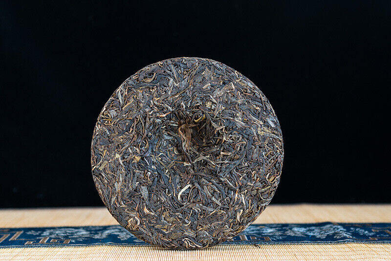 HelloYoung 357g Yunnan Yiwu Wild Release Ancient Tree Tea Cake Aged Pu-erh Raw Tea