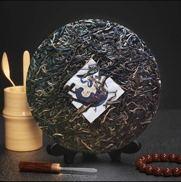 HelloYoung Mint Pond Puerh Tea Wild Ancient Tree Handcrafted Stone-Made Raw Tea 357g