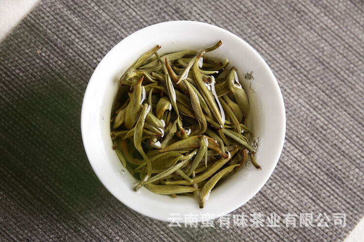 HelloYoung 500g Yunnan Green Tea Spring Tea Single Bud Biluochun Loose Tea