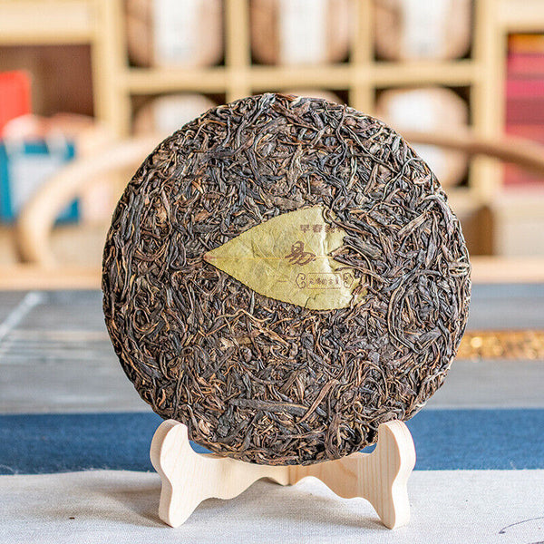 HelloYoung 357g Yunnan Yiwu Wild Release Ancient Tree Tea Cake Aged Pu-erh Raw Tea