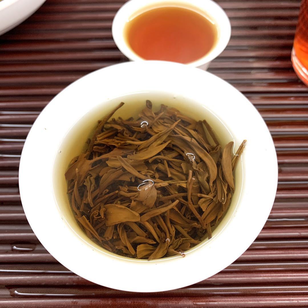 Fujian Wuyi Black Tea Jin Jun Mei Flower Fragrance Bulk Black Tea Tin 500g
