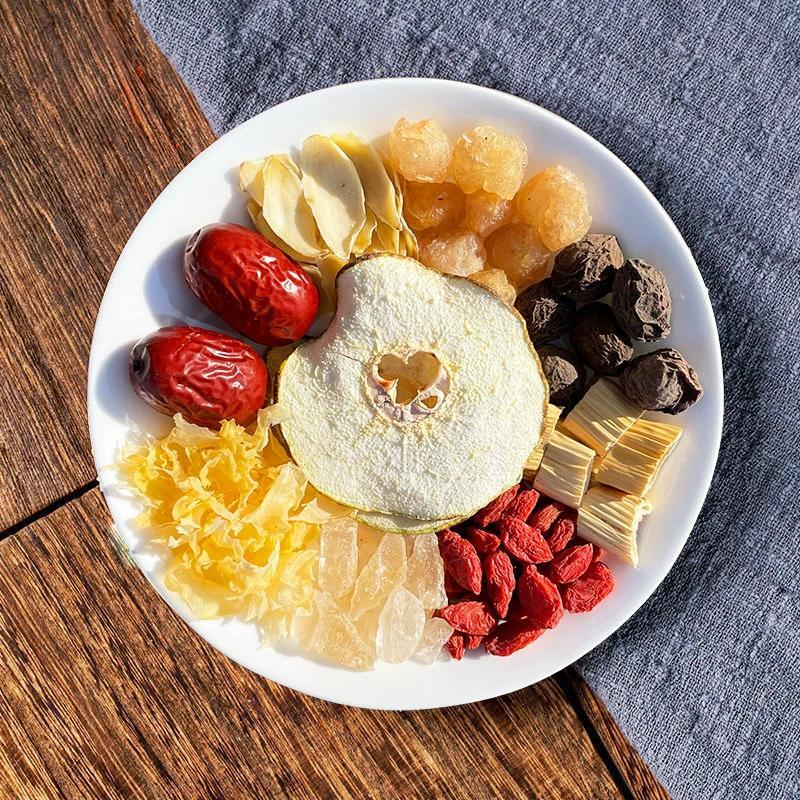 Natural Beijing Snow Pear Soup with Rock Sugar and Various Ingredients 160g