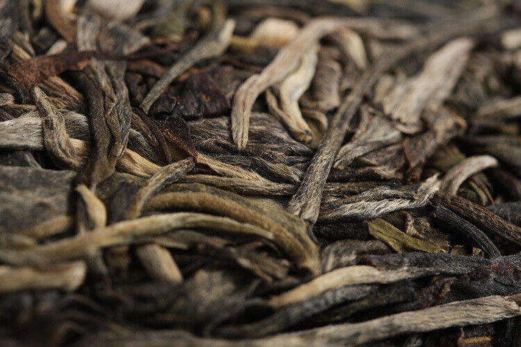 HelloYoung 357g Yunnan Pu'er Tea Banzhang Yinhao Old Tree Pu'er Raw Cakes Seven Seeds Cake