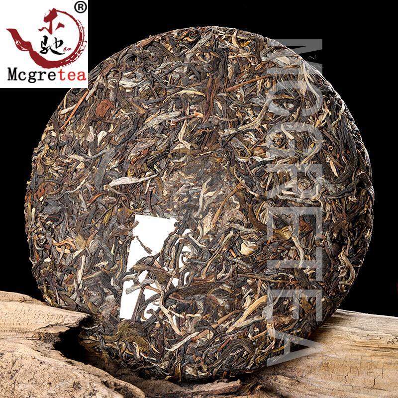 HelloYoung Organic Raw pu er tea Yunan Ancient trees Big Green Puer tea Puerh Pu'er 357g