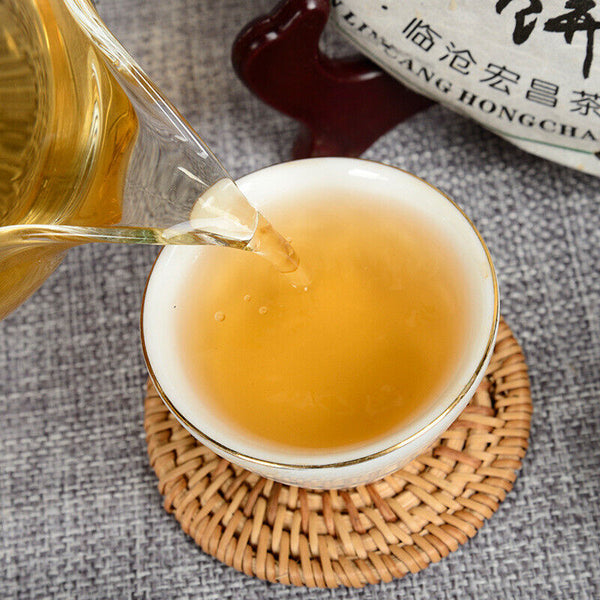 HelloYoung Yunnan Tea Pu-erh Raw Tea Cake 357g Raw Tea Cake Healthy Drink