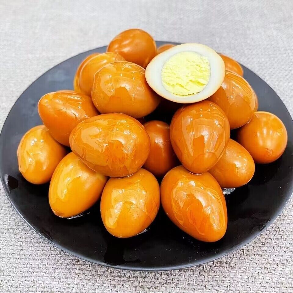 Instant Ready-to-Eat Five Spice Salted Quail Eggs Pickled Snack Main image