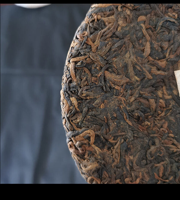 HelloYoung 200g Yunnan Tea Puerh Tea Old Banzhang Pu'er Tea Cake Boxed Tea