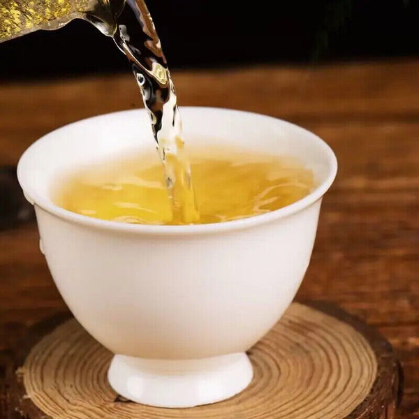 357g Yunnan Yiwu Peacock Puerh Cake Sheng Puer Tea Compressed Raw Puer Tea Cake