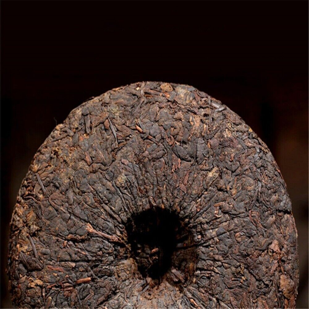 1980 Yunnan Ancient Pu-erh Cake 357g Cooked