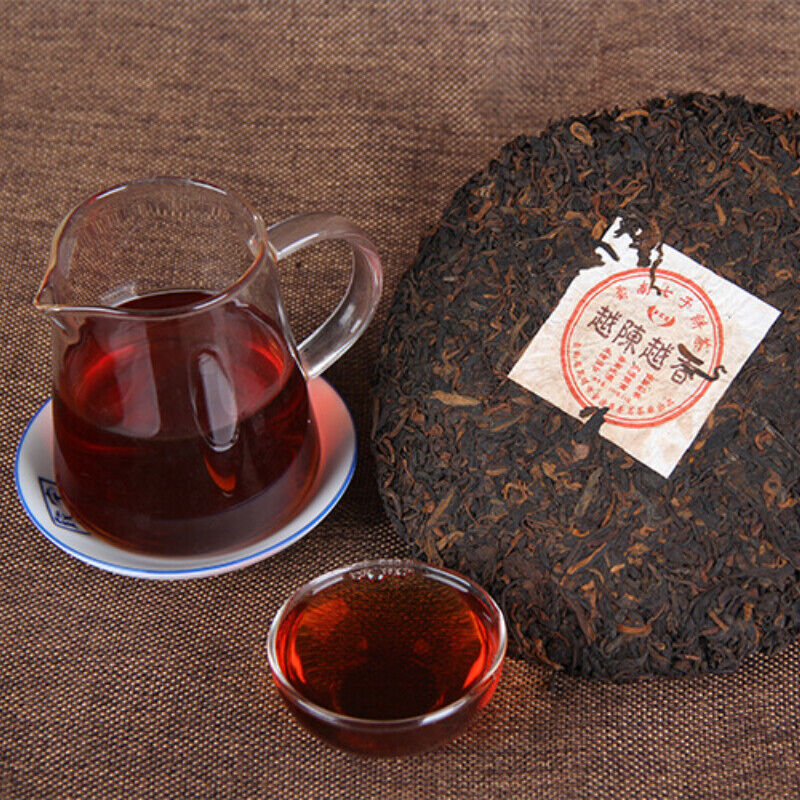HelloYoung health Golden Bud Tea Cake Top-Grade Yunnan Pu'er Black Tea Gift Tea 357g
