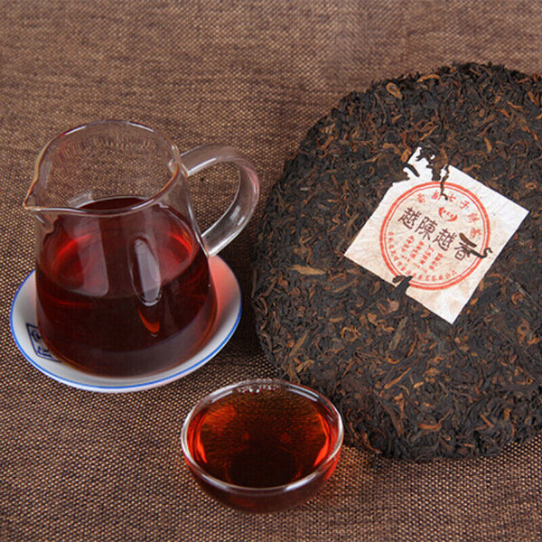 HelloYoung health Golden Bud Tea Cake Top-Grade Yunnan Pu'er Black Tea Gift Tea 357g