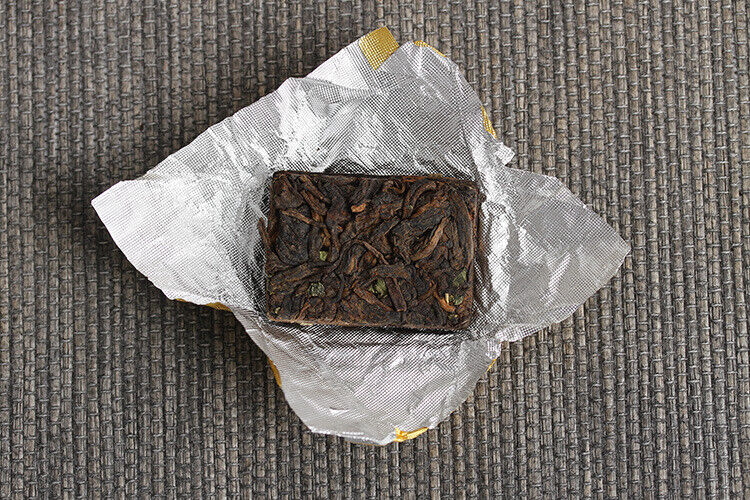 HelloYoung 500g Yunnan Pu-erh Ripe Tea Glutinous Aromatic Mini Square Brick Tea Thin Slices