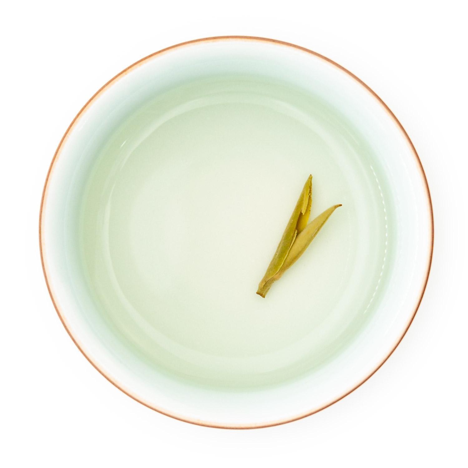 Fuding White Tea  Baihao Yinzhen Silver Needle Tea Loose Leaf