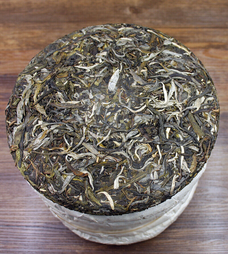 HelloYoung 357g Yunnan Pu-erh Cake Tea Raw Pu Icelandic Alcohol Yiwu Menghai Xigui Tea