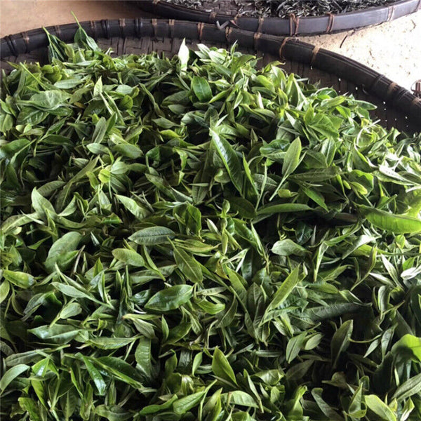 HelloYoung Raw Tea Cakes 357g Pu'er Green Tea Healthy Drink Yunnan Menghai Spring Pu-Erh