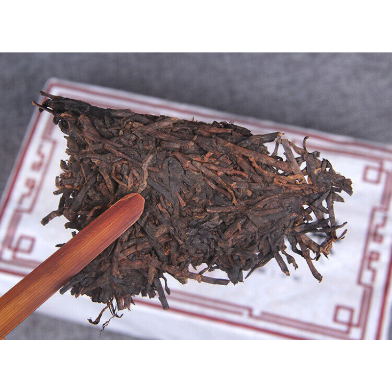 Black Tea Puerh Tea Ripe Tea 1000g Brick Old Tea Stem Dragon Bone Ripe Tea