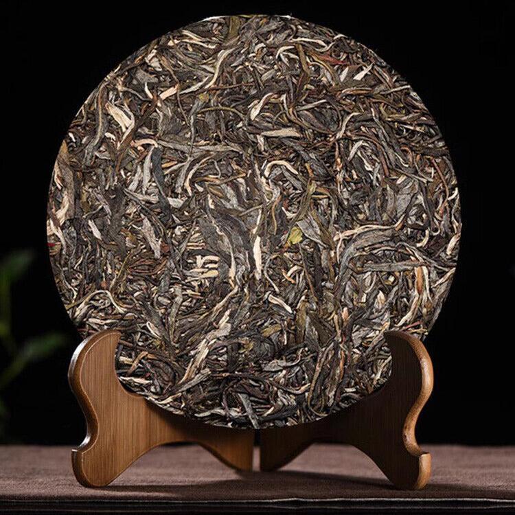 Yunnan - Special Grade Fengfengzhai Ancient Tree Pu'er Seven Seed Cake 357g