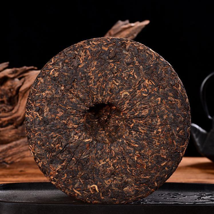 200g Aged Fragrant Grain Tea Yunnan Ancient Tree Ripe Pu-erh Tea Qizi Cake