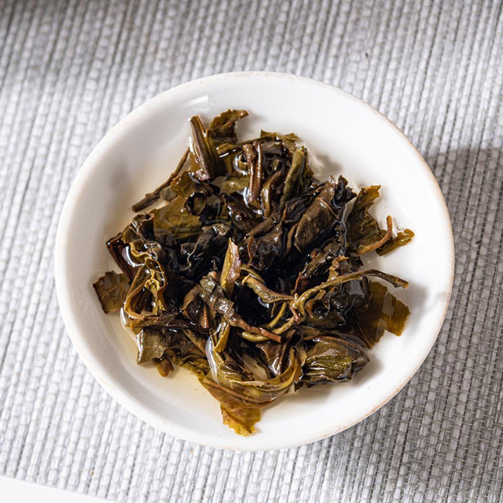 357gGreat ValueYunnan Pu-erh Tea Cake Song Raw Puerh Tea Tree King Healthy Drink