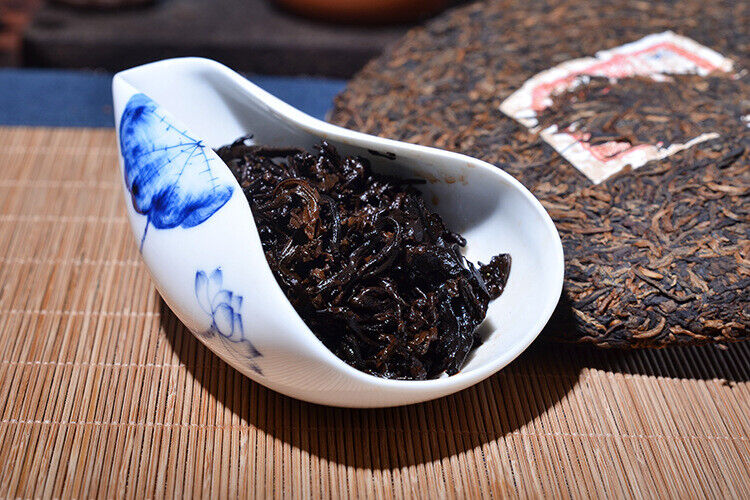 HelloYoung 357g Yunnan Pu'er Ripe Tea Cake Banzhang Golden Bud Ripe Tea Palace Tea Cake